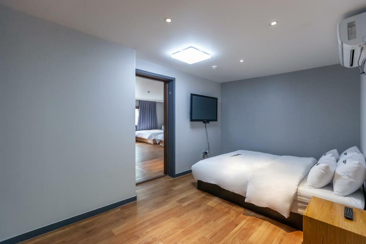 No.25 Hotel Busan Seomyeon Station Экстерьер фото